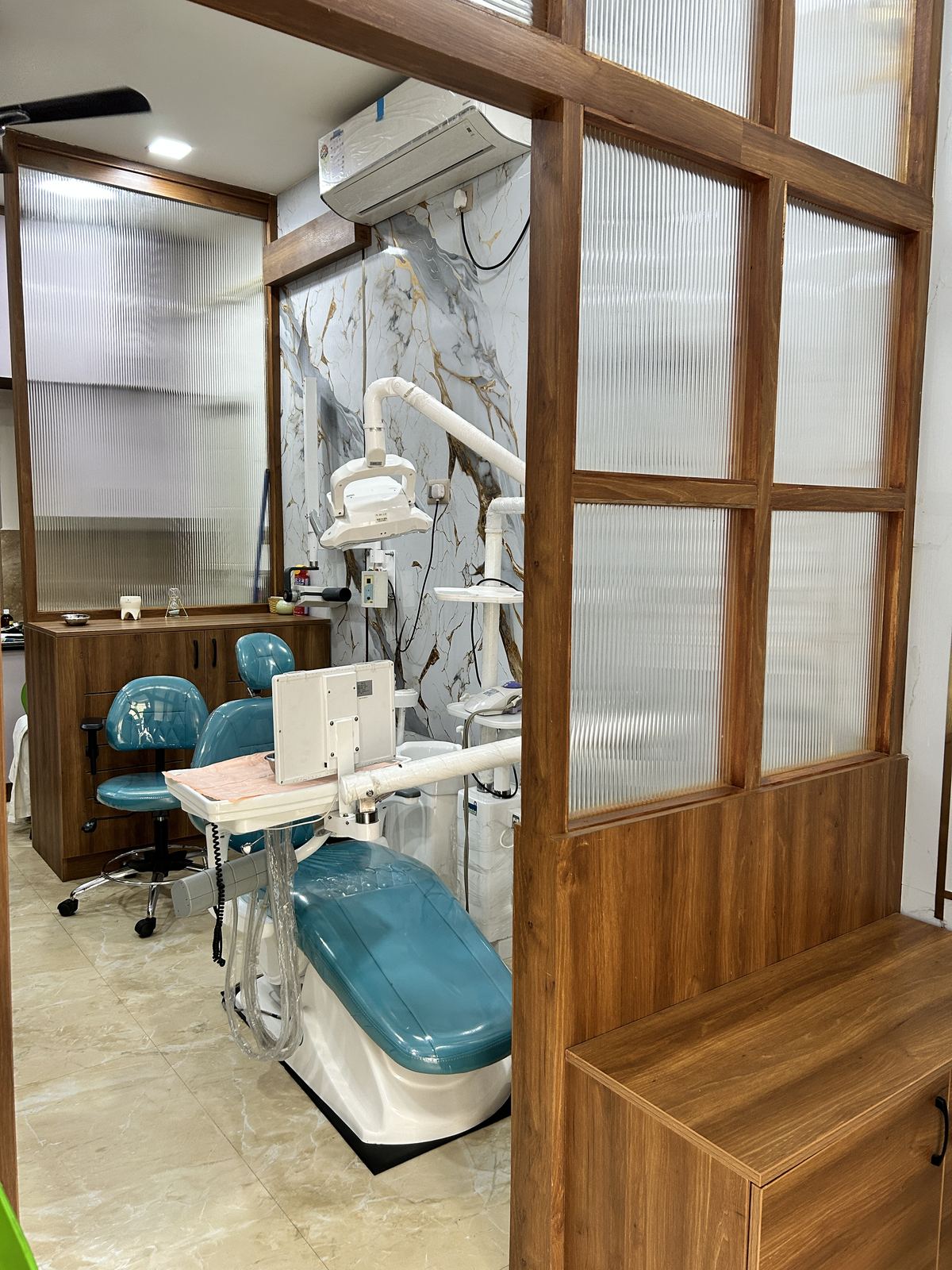 Treatment room with dental chair